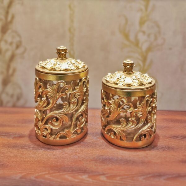 Vintage Style Heavy Fiber Body Candle Holder