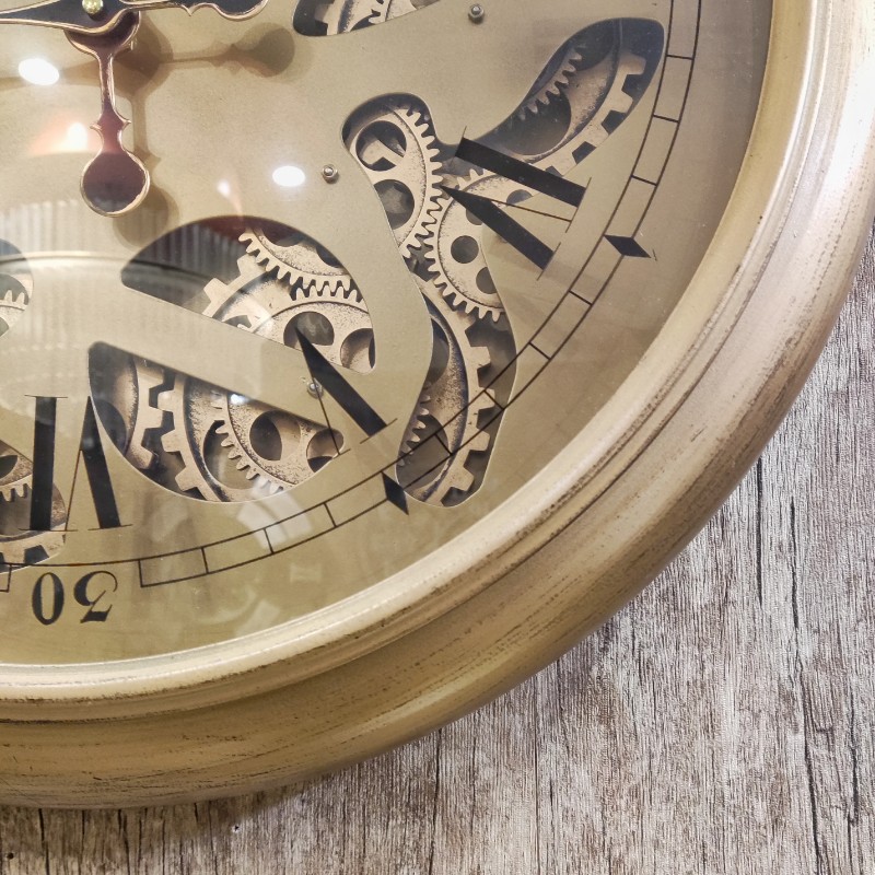 Metal frame Vintage design wall clock - Image 3