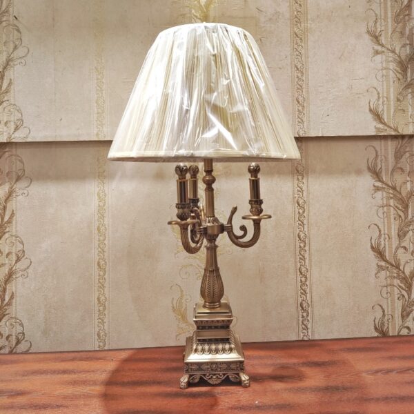 Vintage Design Table Lamp