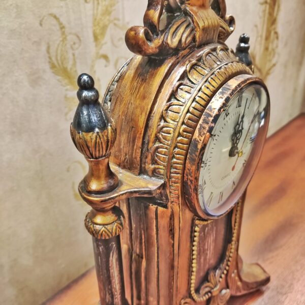 Heavy Fiber Frame Vintage Style Table clock - Image 3