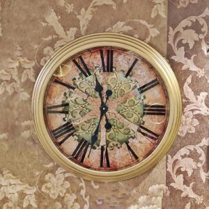 Metal frame Vintage design wall clock