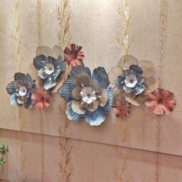 Metal wall decor
