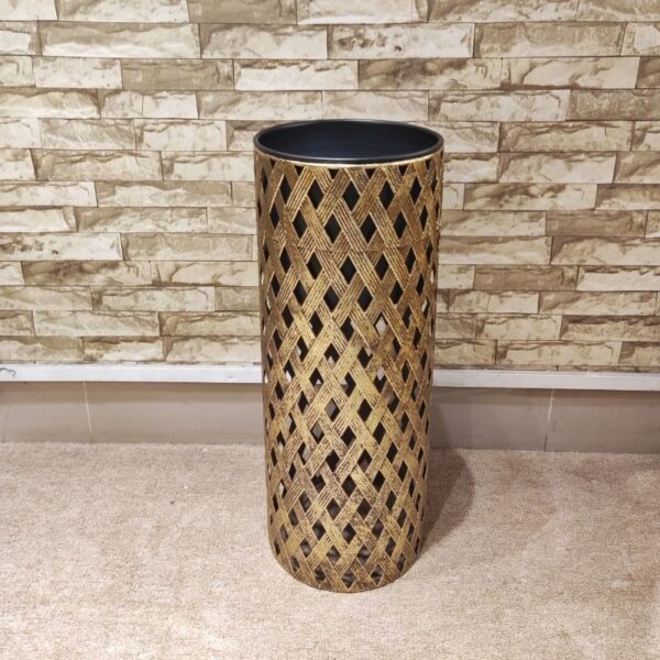 Full Metal Vintage Style Decorative Vase Set - Image 2
